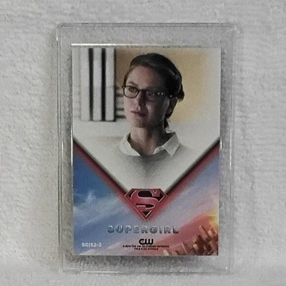 2016 Supergirl Mellisa Benoist as Kara Danvers Season 2 Exclusive Promo Card!! - Picture 2 of 2